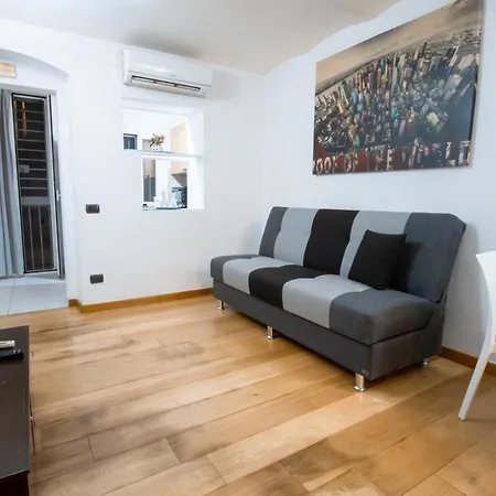 Sunrise Apartament *